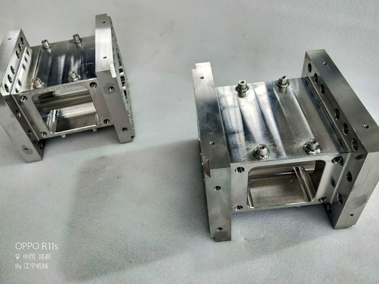 Produttore cinese Extruder a vite gemelle Segmenti di vite e barili per ABS in PP