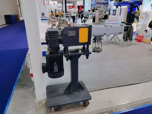 Capacità 5.5KW/7.5KW 600rpm alimentatori laterali in acciaio legato per l'industria ingegneristica della plastica