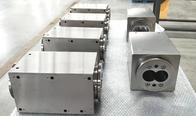 Macchinari CNC Co-rotanti Extruders a doppia vite Macchine a vite barili cilindro per alimenti gonfiati