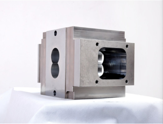 Extruder di lavorazione CNC di precisione durevole cilindro a vite rettangolare